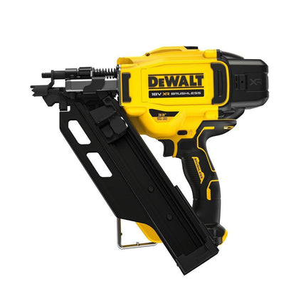 Dewalt 18V 18 Piece Combo Kit with 5 x Batteries & Charger T4TKIT-1315